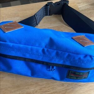 Vintage Mountain Tek mountaineering belt bag